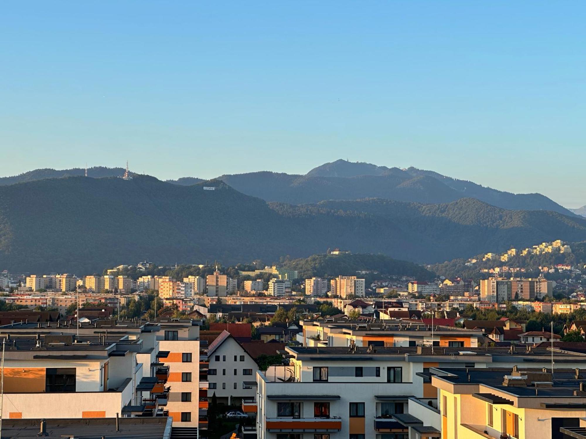 Apartamento Koa - Twin Tower Braşov Exterior foto